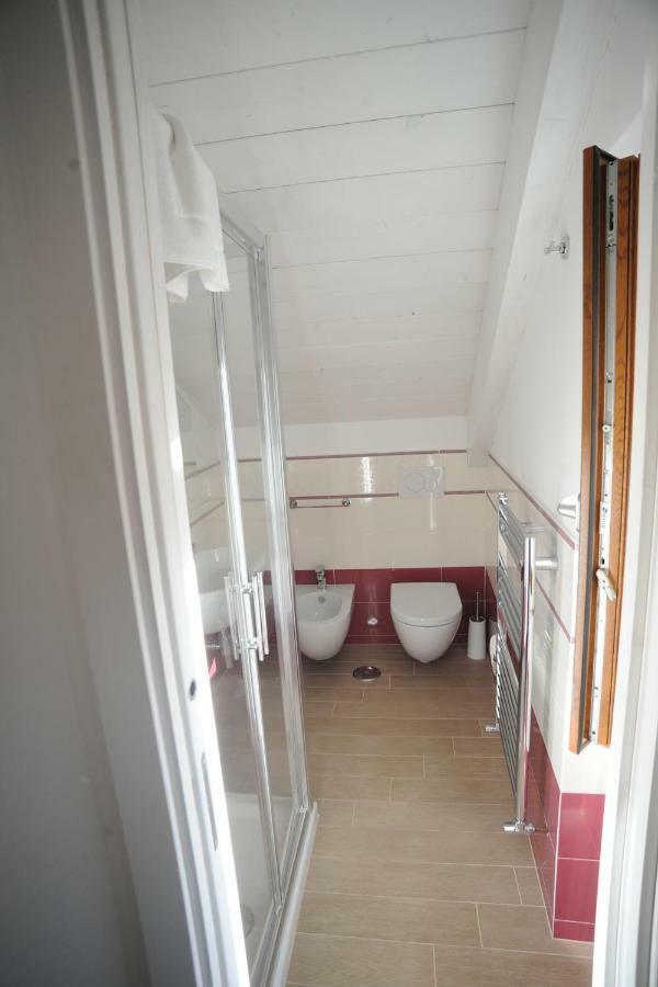 A Due Passi Dalla Costiera อาเจโรลา ภายนอก รูปภาพ